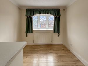 Dining Area- click for photo gallery